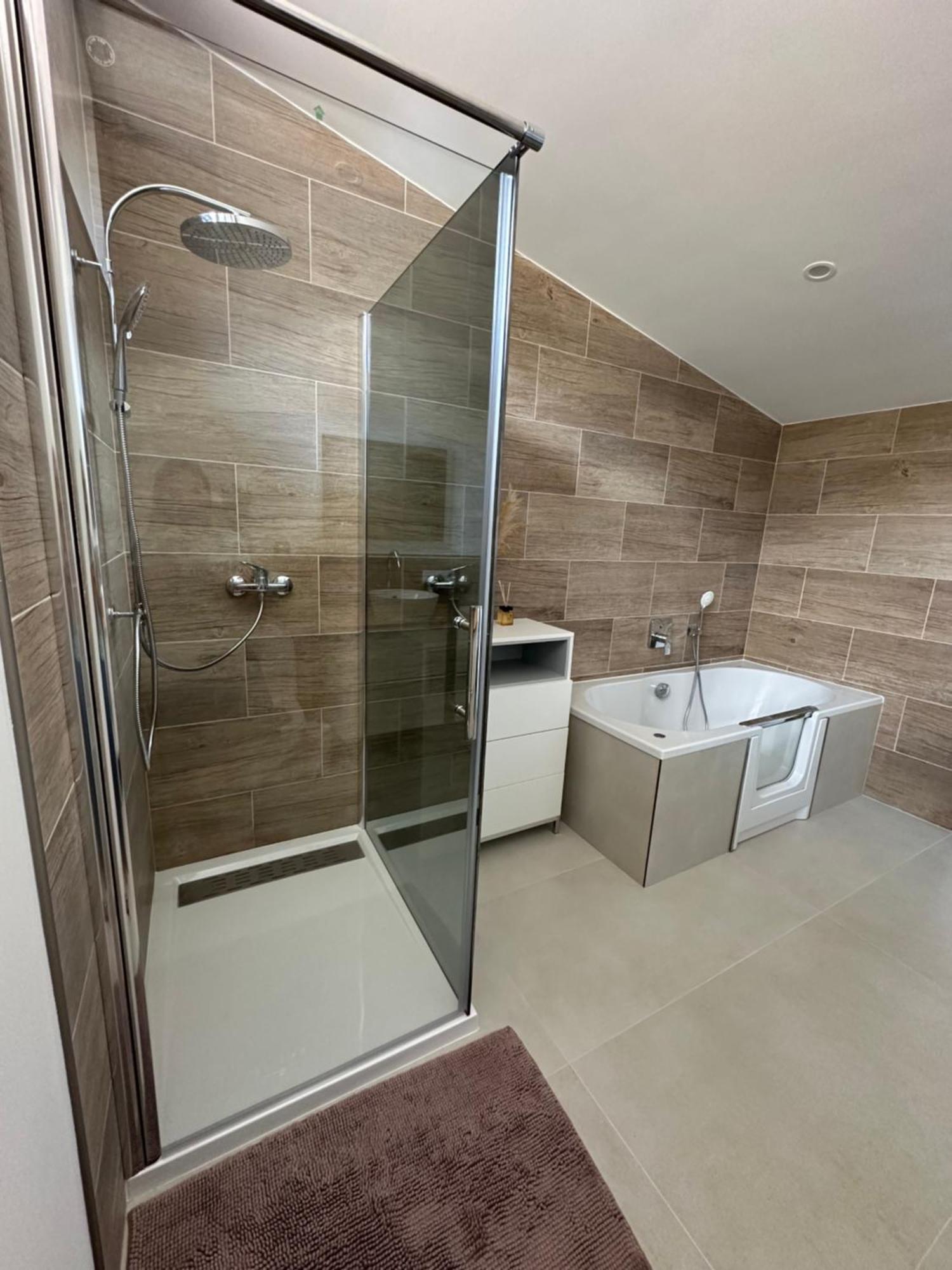 A&E Rooms Fernwald Luaran gambar